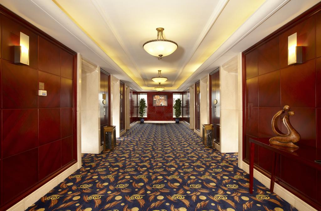 Shenyang Rich Gate Hotel Exterior photo